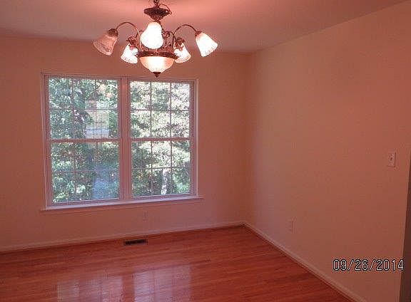 3rd image of 67 Kelsey Dr