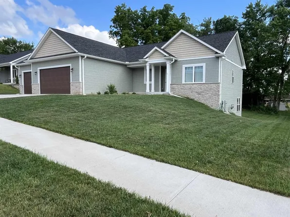 539 Greenway Point Drive, Janesville, WI 53548
