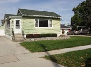 69 E Arndt St, Fond Du Lac, WI 54935