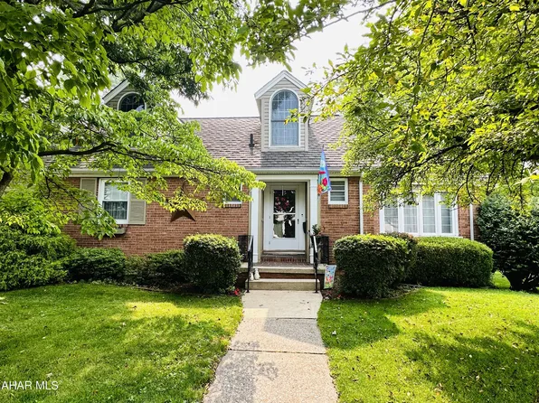 206 N Park St, Martinsburg, PA 16662