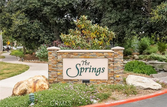 262 Streamwood — Photo 13
