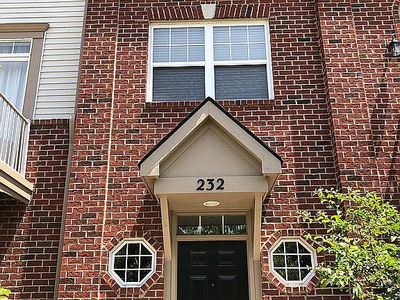 232 Wright St. Wixom