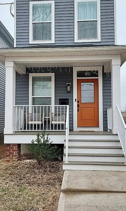 1st image of 1311 N 34th St