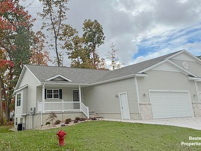 1518 W Addison Way, Muskegon, MI, 49445