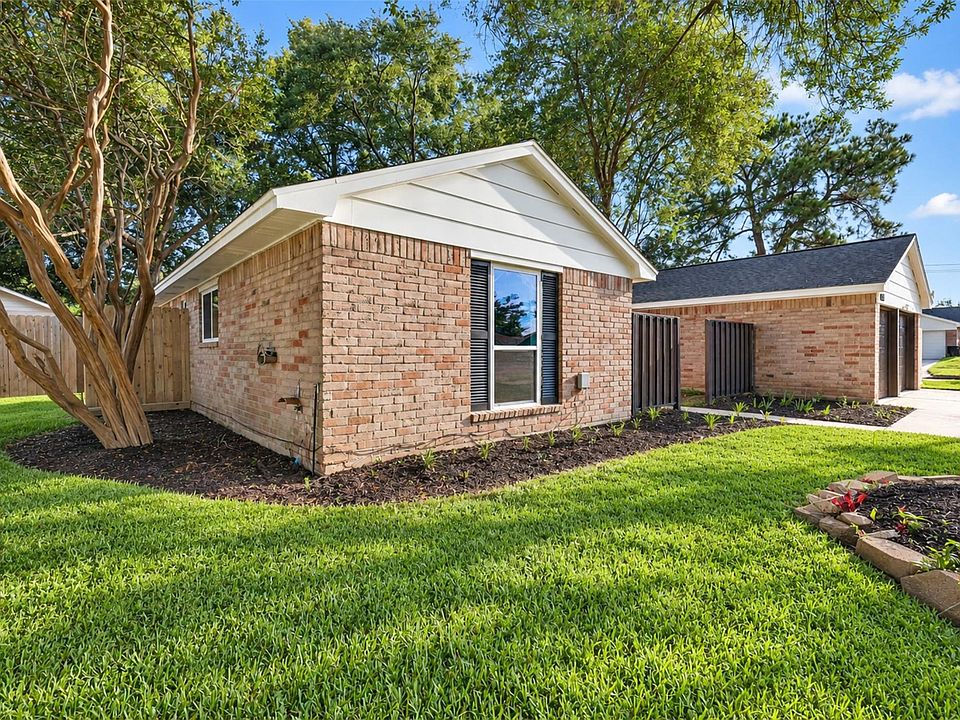 17731 Heritage Cove Ct, Webster, TX 77598 | MLS #56658266 | Zillow
