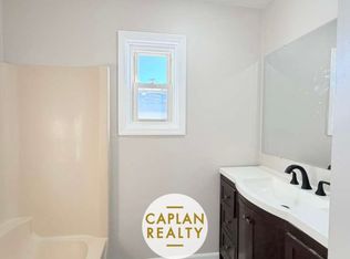 51 Whiting St #O1, Hamden, CT 06514