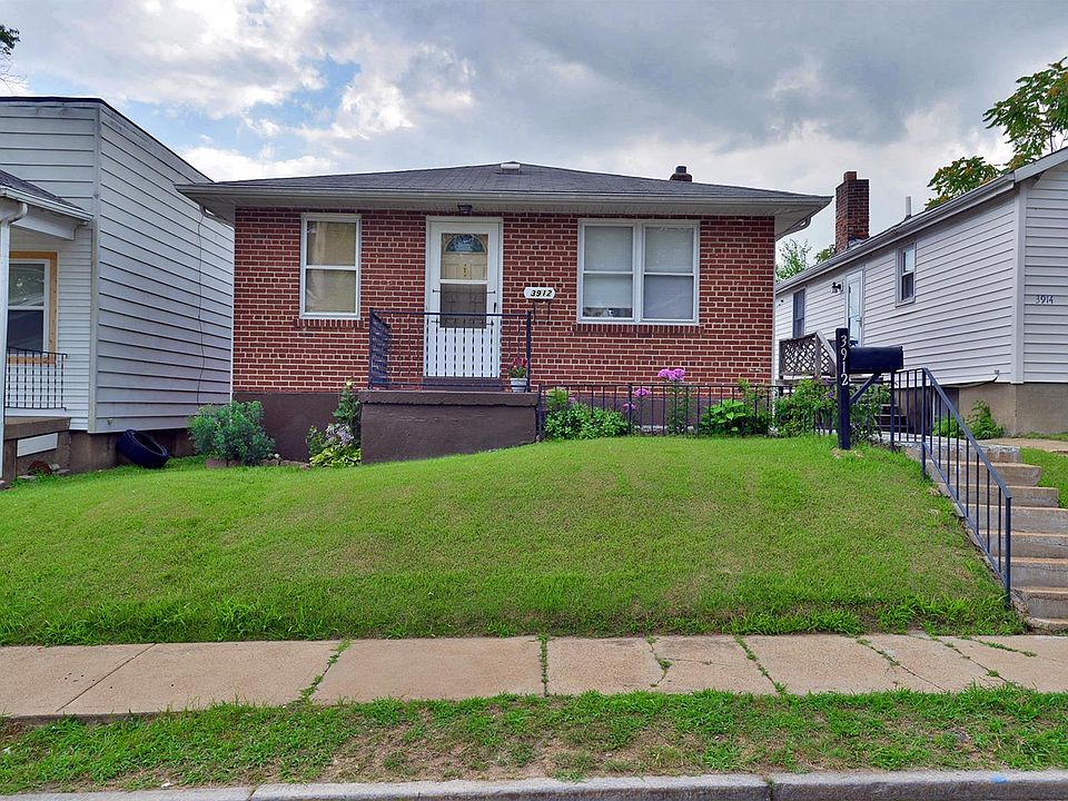 1st image of 3912 Schiller Pl