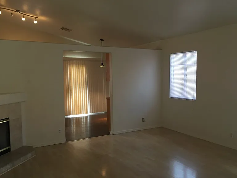 3621 Wild Willow St — Photo 6