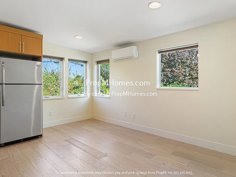 4127 N Michigan Avenue — Photo 4