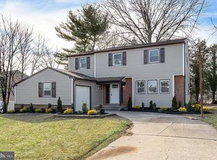 16 Dartmouth Rd, Cherry Hill, NJ 08034