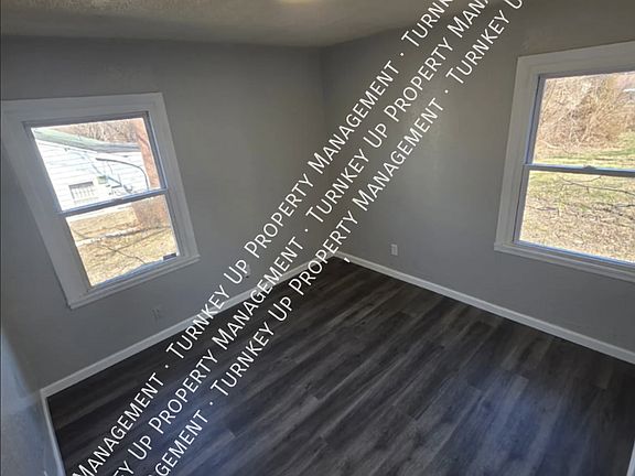 5th image of 4306 Rozier Dr