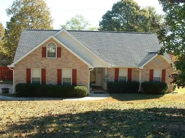 39 Brenda Ellen Dr, Newnan, GA 30265