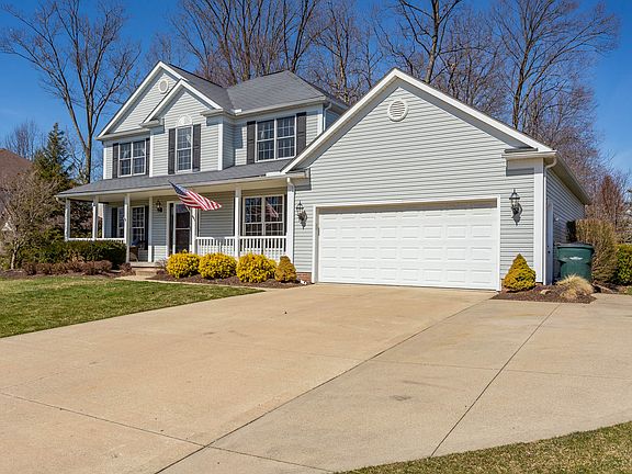 2nd image of 249 Ravenshollow Dr