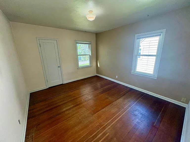 701 Alderson Ave — Photo 14