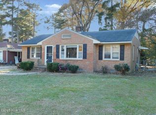 2604 Jackson Dr, Greenville, NC 27858