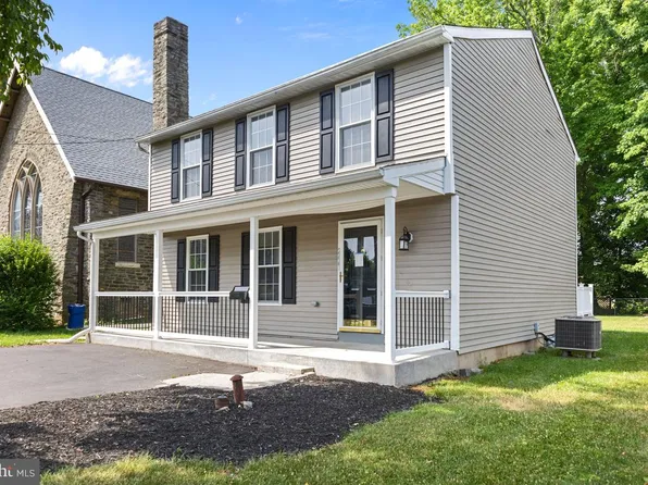 244 Hulmeville Ave, Penndel, PA 19047