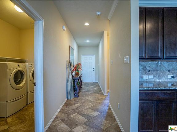 5th image of 3114 Claymore St