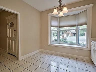 5th image of 3211 Castle Ct