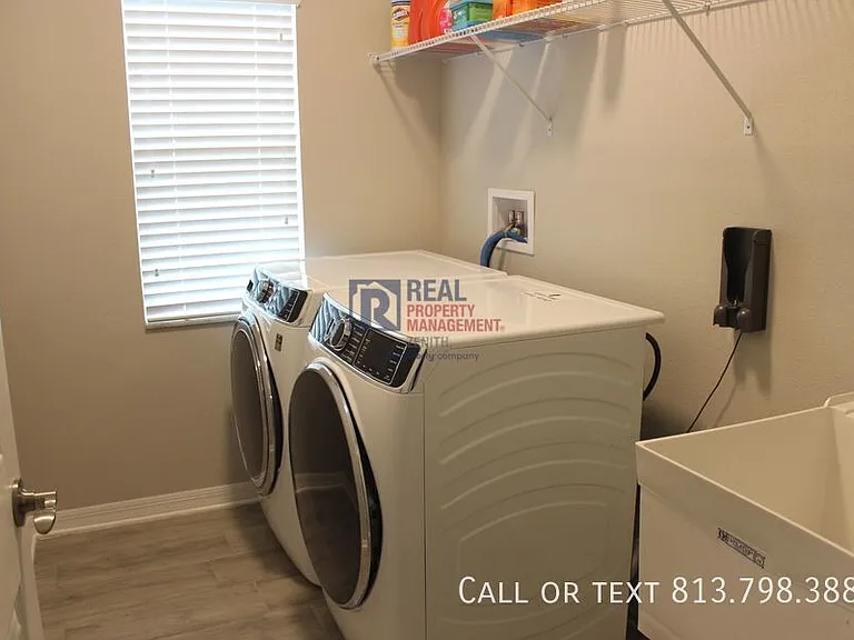 2454 Stapleford Pl — Photo 15