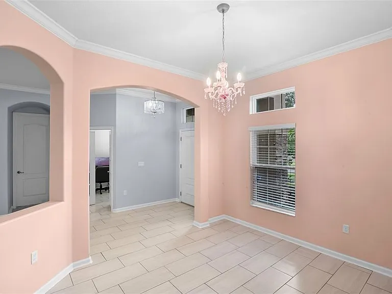 410 Sauvignon Way — Photo 9