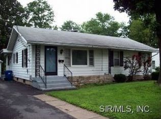 314 E Clay St, Troy, IL