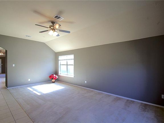 5th image of 2524 Slalom Dr