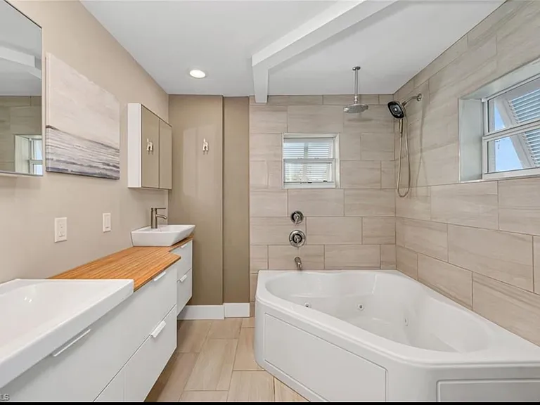2364 Becca Ave — Photo 10