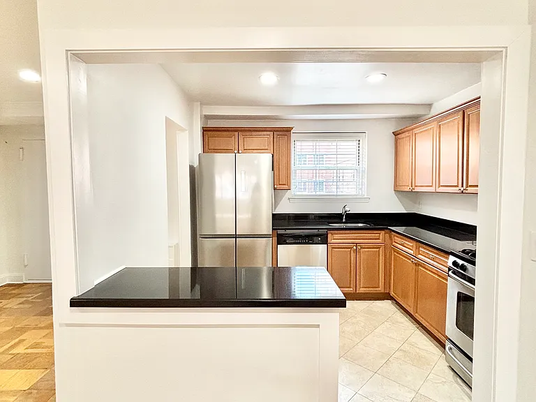 The Chalet Apartments — Photo 89