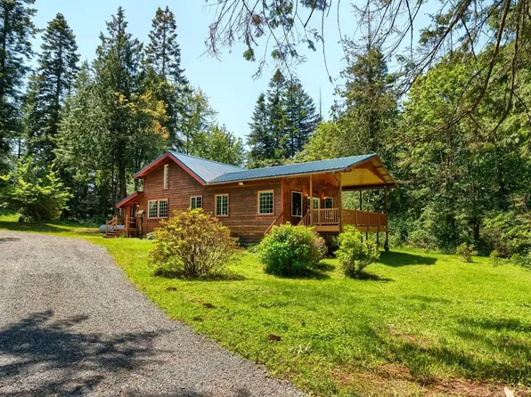 1973 Coyote Ln, Bellingham, WA 98226