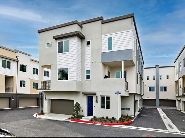 7264 Aura Cir, Huntington Beach, CA 92647