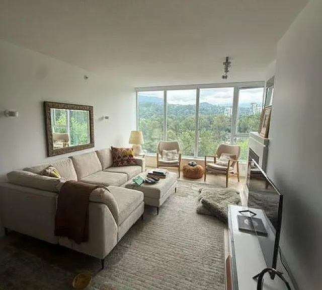 660 Nootka Way #1207 — Photo 3