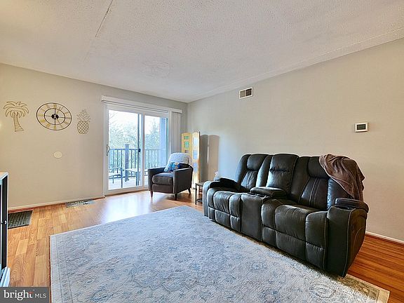 4th image of 5200 Hilltop Dr Unit O11