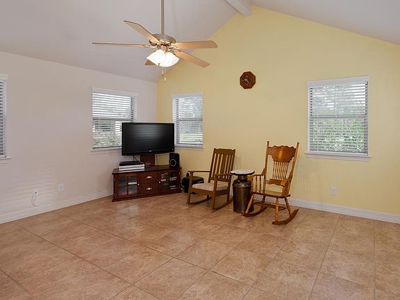 Sun Room / Extra Room