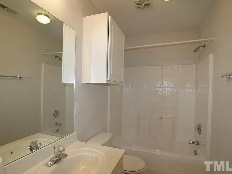 106 Bowers Ln — Photo 16