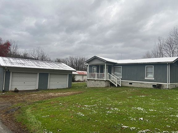 2nd image of 8 Fairchild Ln