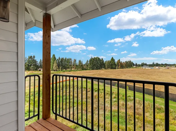 Shaff Square, 2221 Golf Club Rd #126, Stayton, OR 97383