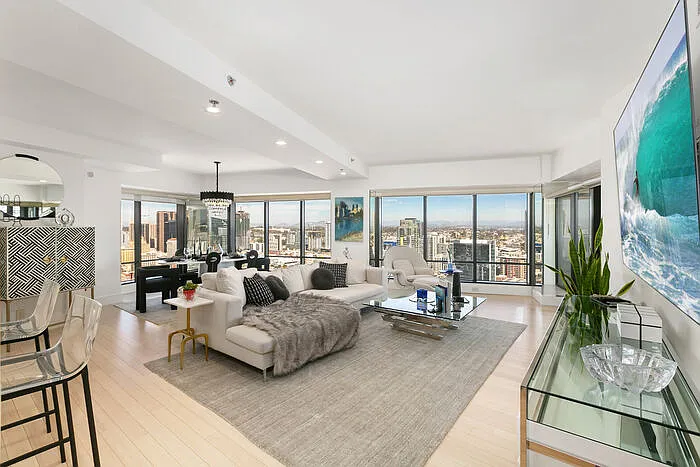 200 Harbor Dr #3401 — Photo 3