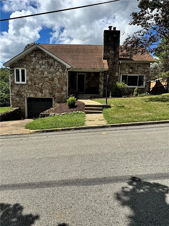 430 Culbertson Ave photo 1