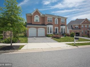 2801 Green Lake Cir, Baltimore, MD 21209