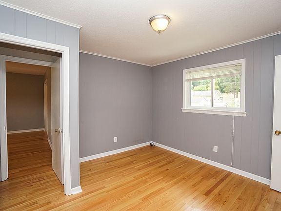 5th image of 3506 Angela Ln