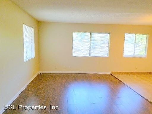 4th image of 14727 Prairie Ave APT 03