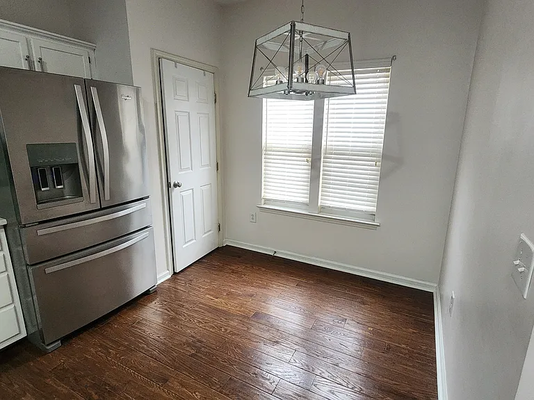 2375 Curecanti Ct — Photo 10