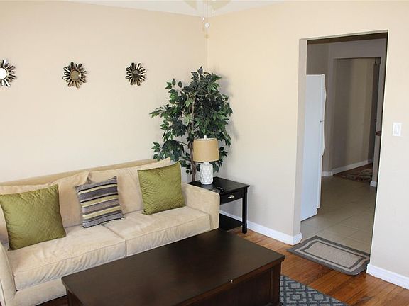2nd image of 3805 Washburn Ave APT 103