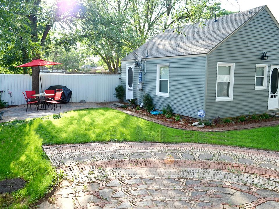1st image of 2419 21st St #B
