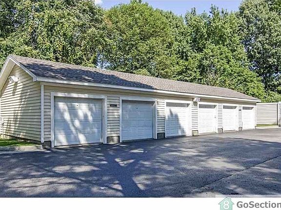 5th image of 301 Arboretum Way
