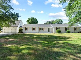110 King Arthur Dr, Piedmont, SC 29673