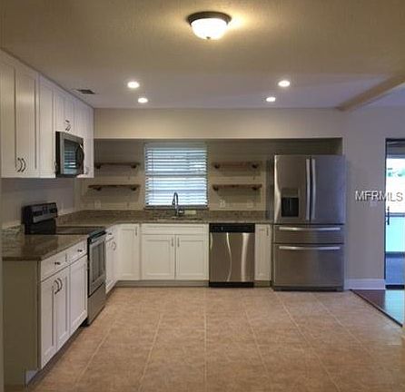 2nd image of 3706 T C U Blvd