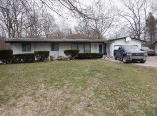 851 Shadybrook Dr, Holland, MI 49424