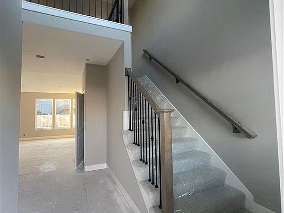 4th image of 1305 N 4th St E