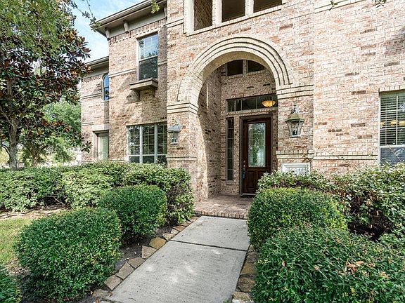5th image of 15814 Caldermont Ct
